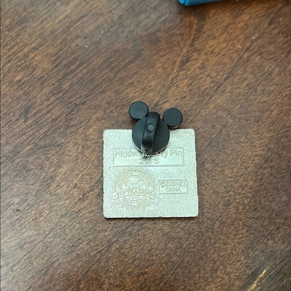 Disney Mickey Mouse Orange Pin - Picture 2 of 2